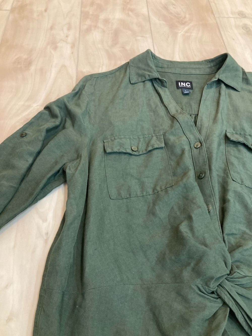 Linen blend twist blouse - Picture 6 of 11